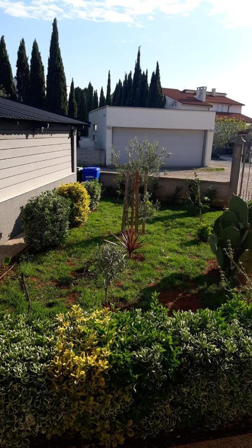 Apartments Vukalovic 2 Medulin Kültér fotó